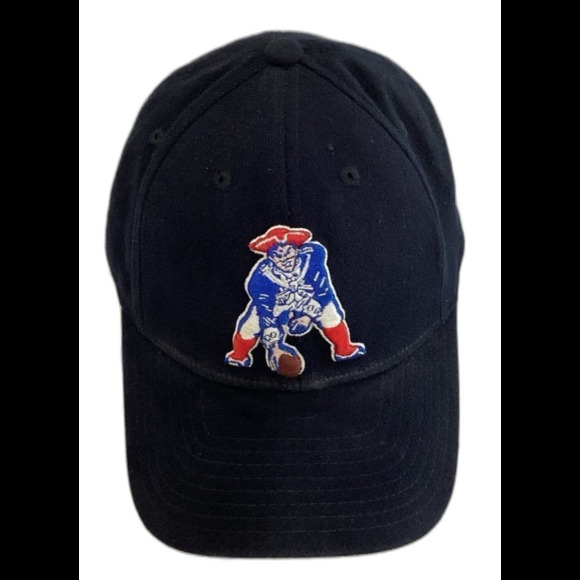 NFL Reebok Cap Hat Unisex Fitted Color Black New England Patriots Gridiron - Picture 1 of 6
